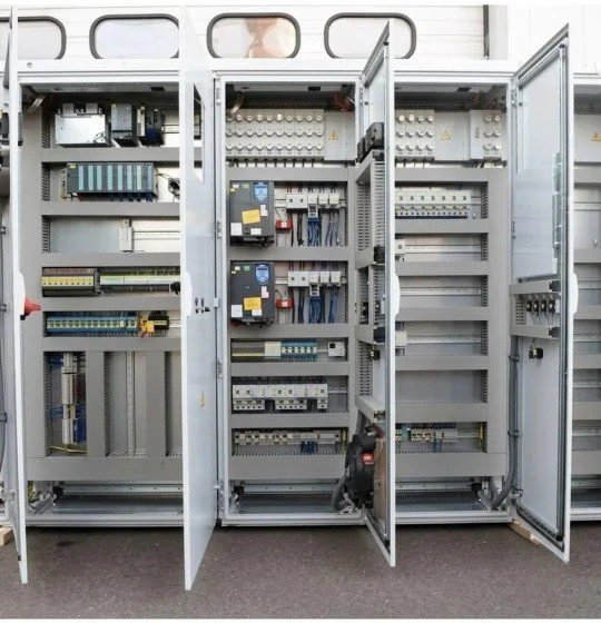 How to Choose the Right Control Panel Manufacturer and Supplier in Delhi NCR for Industrial Applications?