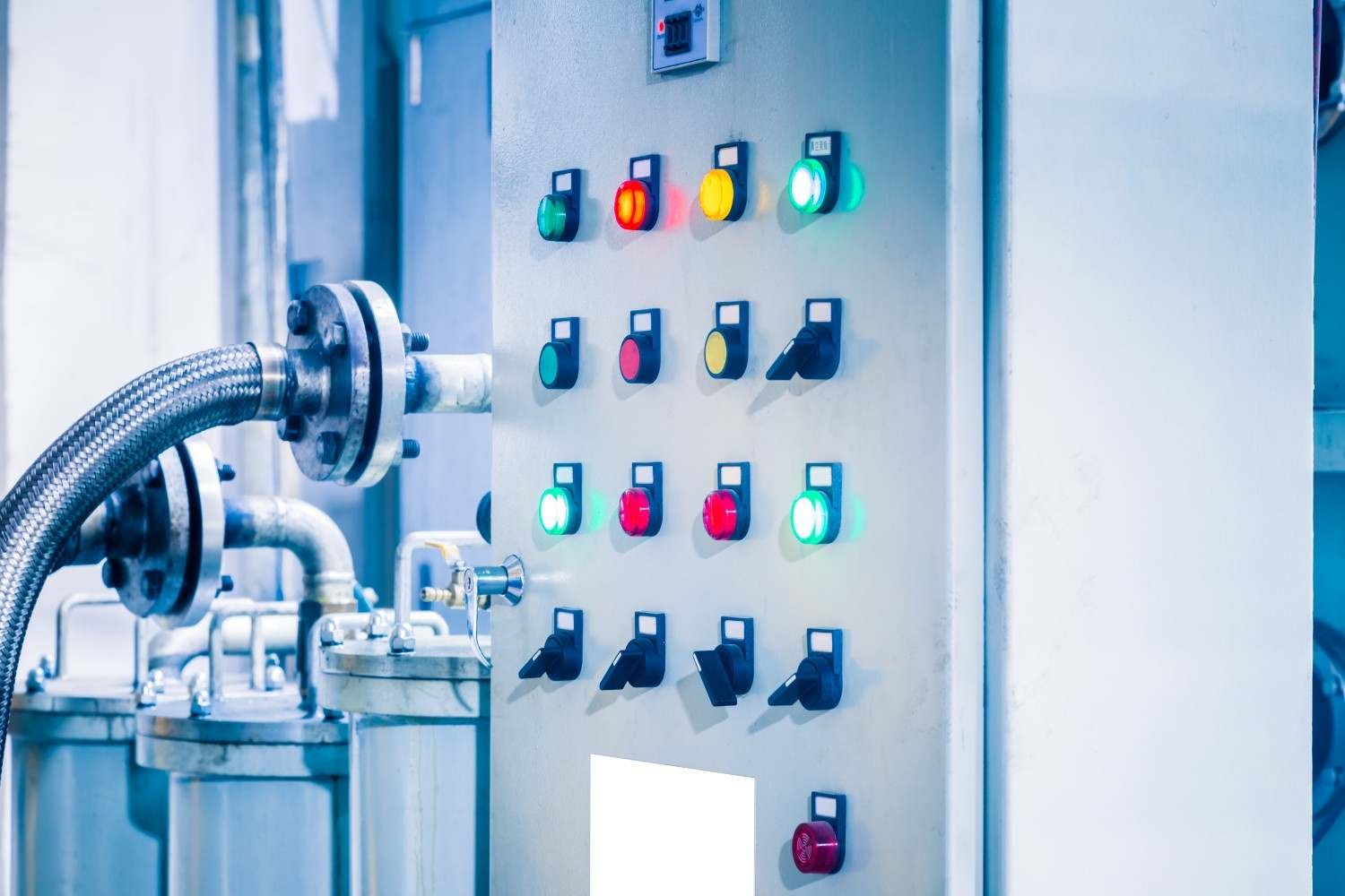 Key Factors to Consider When Choosing an Industrial Automation Panels Supplier in Delhi NCR